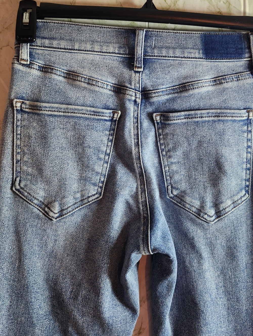 EXPRESS Mid Rise Skinny Jeans - Picture 8 of 14